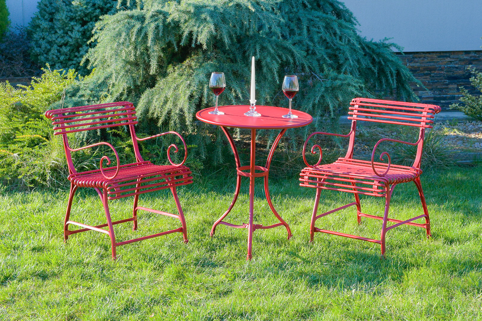 Iron garden chairs and table hot sale